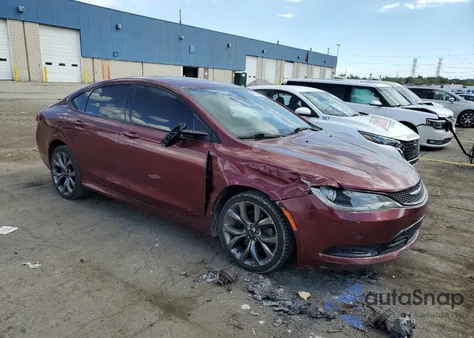 2016 Chrysler 200 S z USA, uszkodzony, nr VIN 1C3CCCDG0GN135655